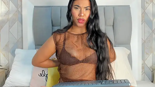 kendall queen   online show from February 24, 2026, 11:52 am