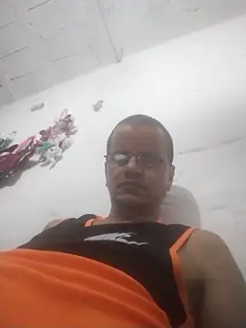 Roque-74 online show from February 20, 2026, 2:41 am