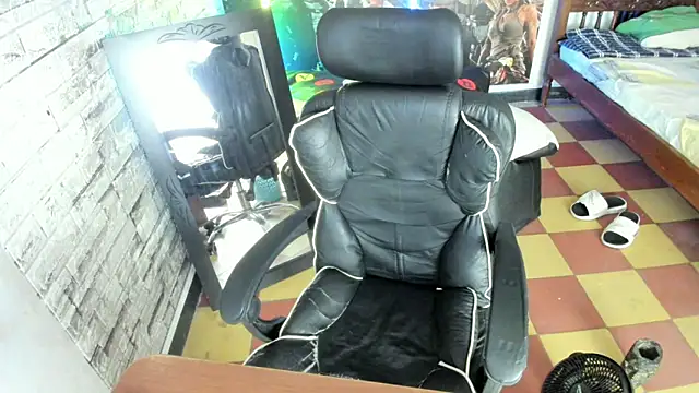 wex 077 online show from May 29, 2026, 2:31 am