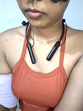 Snapshot of ASHANYA_JAYASOORIYA chatting on May 20, 2026, 1:17 pm ASHANYA JAYASOORIYA online show from May 20, 2026, 1:17 pm