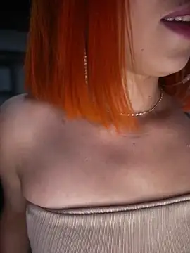 Snapshot of alysson_As chatting on March 1, 2026, 2:35 am alysson As online show from March 1, 2026, 2:35 am