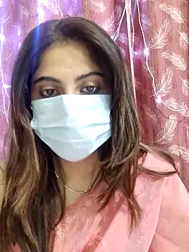 Snapshot of ISHA-STRIP chatting on March 13, 2026, 6:25 pm ISHA-STRIP online show from March 13, 2026, 6:25 pm