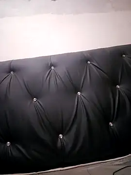 osito19cm online show from February 24, 2026, 12:19 am