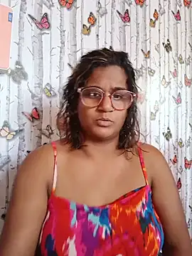 Snapshot of indianstrawberrylips4u chatting on July 13, 2026, 8:06 am indianstrawberrylips4u online show from July 13, 2026, 8:06 am