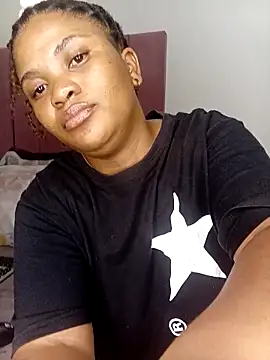 Snapshot of MsSexyAi chatting on February 27, 2026, 7:14 pm MsSexyAi online show from February 27, 2026, 7:14 pm