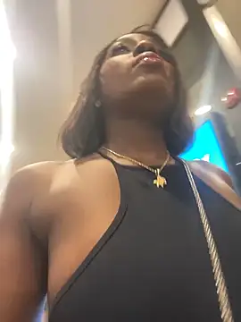 ZarahFerreira online show from March 8, 2026, 1:36 am