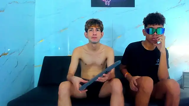 Snapshot of Spicy_guys chatting on February 19, 2026, 1:29 pm Spicy guys online show from February 19, 2026, 1:29 pm