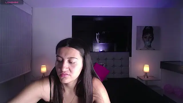 Snapshot of Sweett_liia_ chatting on May 26, 2026, 8:05 pm Sweett liia online show from May 26, 2026, 8:05 pm