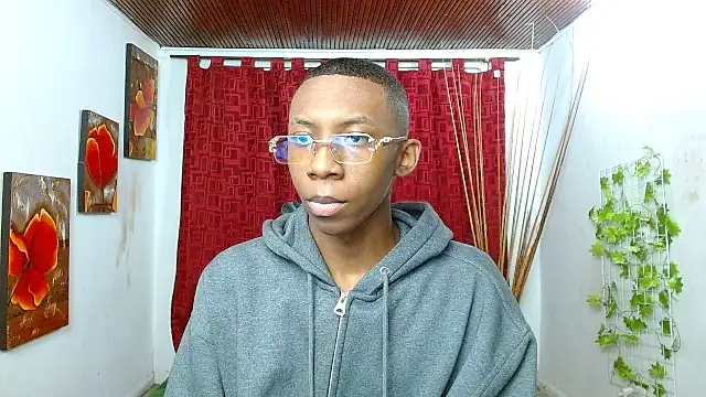 milo018 online show from April 17, 2026, 6:27 am