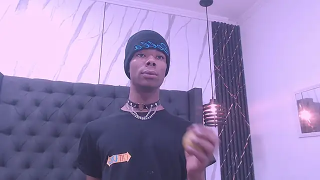 Santiago Ortiz  online show from April 15, 2026, 8:09 pm