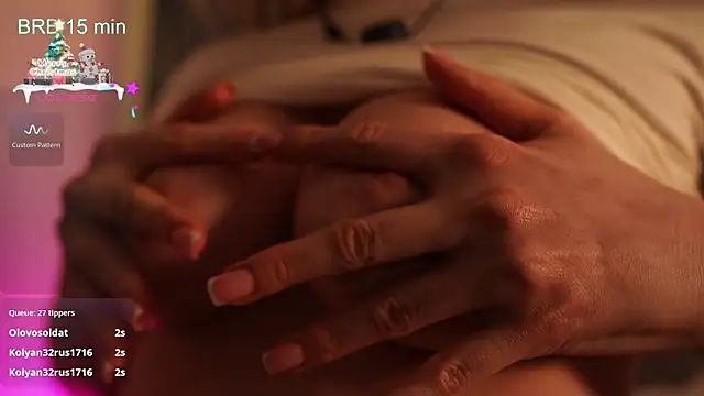 naomii1 online show from March 22, 2026, 2:31 pm