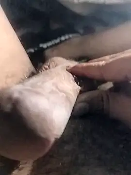 taherDzzf online show from April 17, 2026, 11:19 pm