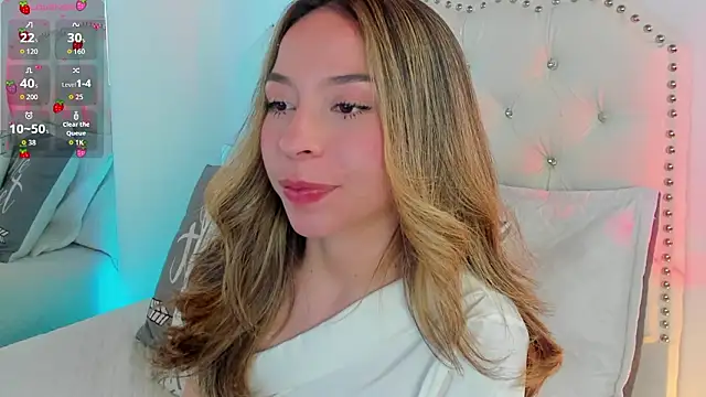 LuuluBerry online show from March 2, 2026, 8:48 pm