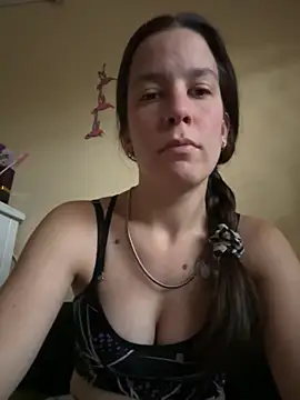 Melu12 online show from April 11, 2026, 6:45 pm