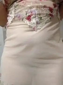 -Nefertiti- online show from April 27, 2026, 12:41 am