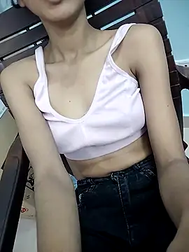 Snapshot of M_Lisha chatting on February 23, 2026, 4:21 am M Lisha online show from February 23, 2026, 4:21 am