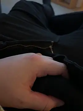 sebbes1122 online show from March 5, 2026, 6:48 pm