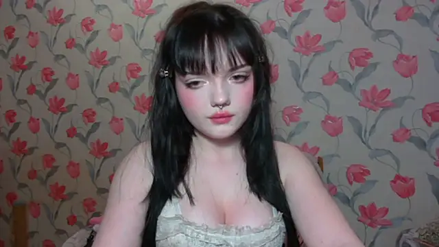 DorathyScaggs online show from April 17, 2026, 5:27 pm