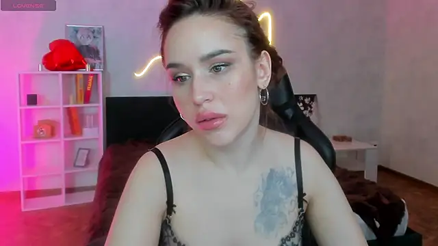 Snapshot of tina_xx_tina chatting on February 20, 2026, 6:26 am tina xx tina online show from February 20, 2026, 6:26 am