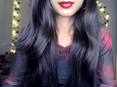 Snapshot of SIKSHA_SINGH chatting on June 10, 2026, 2:05 pm SIKSHA SINGH online show from June 10, 2026, 2:05 pm