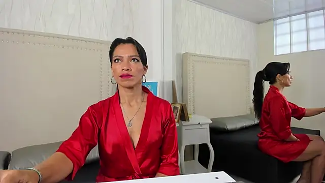 Snapshot of FernandaAvilax chatting on May 17, 2026, 6:37 pm FernandaAvilax online show from May 17, 2026, 6:37 pm