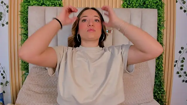 Snapshot of Kitty_Milk_nm chatting on April 9, 2026, 4:56 pm Kitty Milk nm online show from April 9, 2026, 4:56 pm