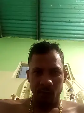 Snapshot of blackhot22c chatting on February 23, 2026, 2:58 pm blackhot22c online show from February 23, 2026, 2:58 pm