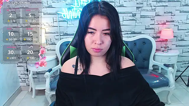 Snapshot of Kylia_a chatting on June 23, 2026, 1:09 pm Kylia a online show from June 23, 2026, 1:09 pm