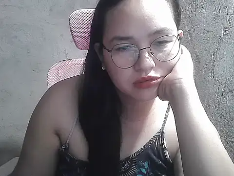 wildchinita00 online show from July 12, 2026, 8:55 pm