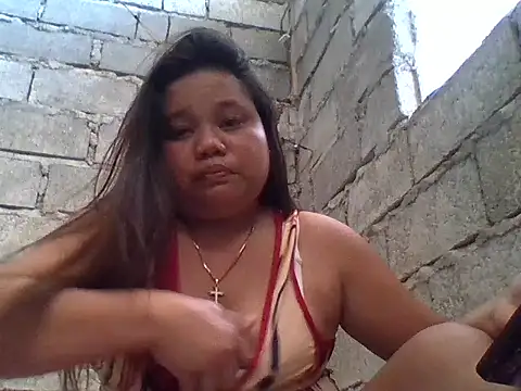 sweetlyn31 online show from May 11, 2026, 6:30 am