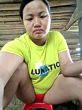 chubby0011 online show from April 9, 2026, 6:19 am