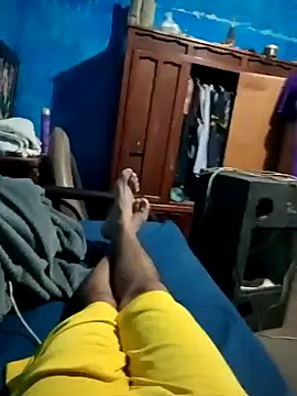 Snapshot of albertomexson chatting on March 1, 2026, 7:54 am albertomexson online show from March 1, 2026, 7:54 am