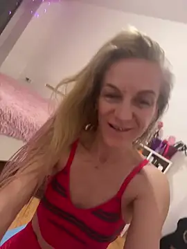 Faiiry  online show from March 1, 2026, 2:35 am