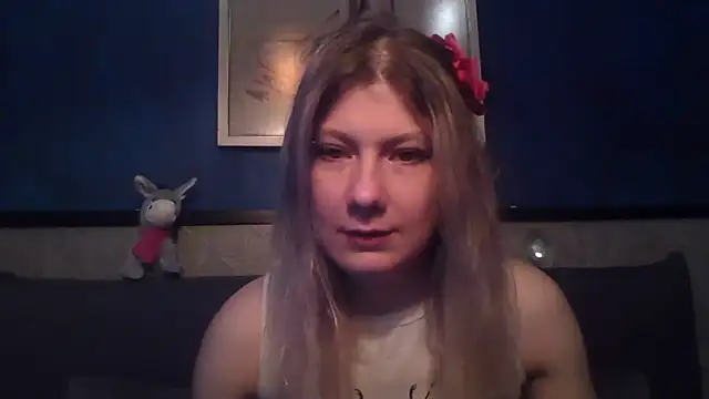 Foxy Bright online show from March 7, 2026, 12:35 pm