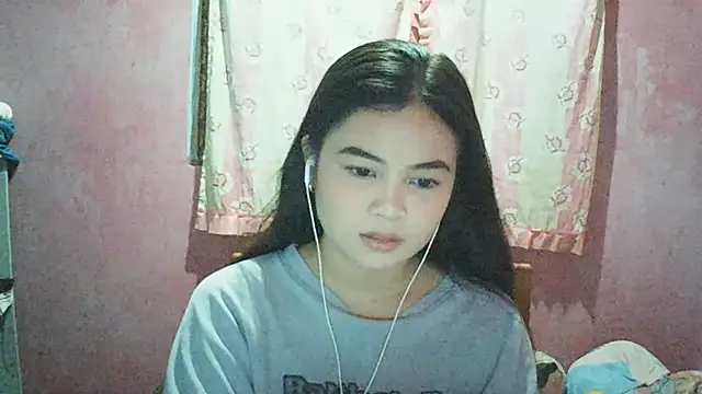 DessertFlower online show from March 25, 2026, 3:56 am