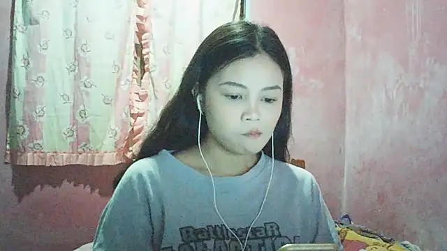 DessertFlower online show from April 8, 2026, 12:49 pm