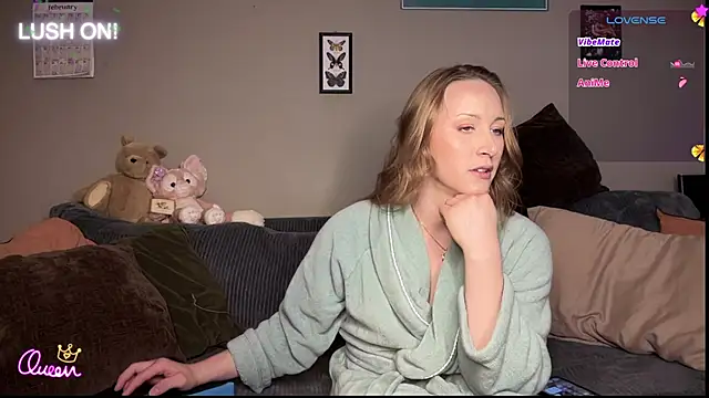 Snapshot of greenxxxqueen chatting on March 1, 2026, 1:29 am greenxxxqueen online show from March 1, 2026, 1:29 am