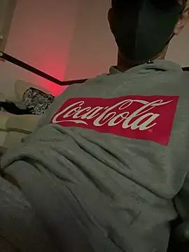 Snapshot of Yumemiru-k chatting on March 3, 2026, 5:13 am Yumemiru-k online show from March 3, 2026, 5:13 am