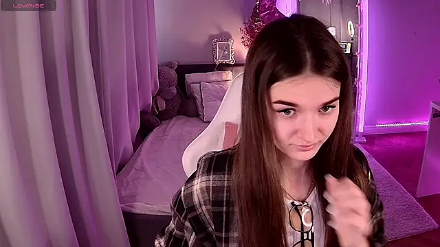 Ann Wood online show from March 4, 2026, 7:25 am