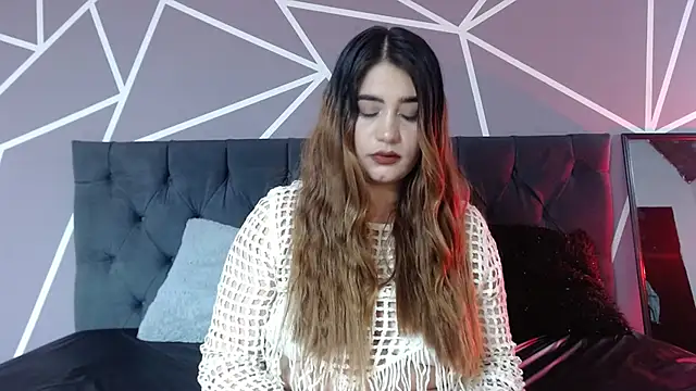 Luna1126 online show from March 27, 2026, 12:05 pm