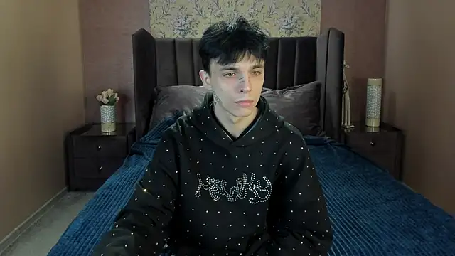 ClarkBev online show from February 27, 2026, 8:20 pm