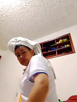 Snapshot of Samanta_gonzales chatting on February 27, 2026, 4:18 pm Samanta gonzales online show from February 27, 2026, 4:18 pm