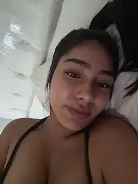 Linarodri online show from May 25, 2026, 9:54 pm