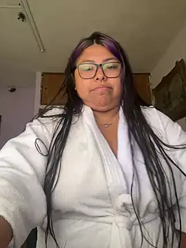 Snapshot of perritarebeldee chatting on February 24, 2026, 12:25 pm perritarebeldee online show from February 24, 2026, 12:25 pm