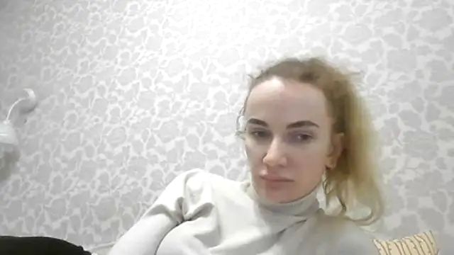 AinyrVixxen online show from February 20, 2026, 6:52 pm