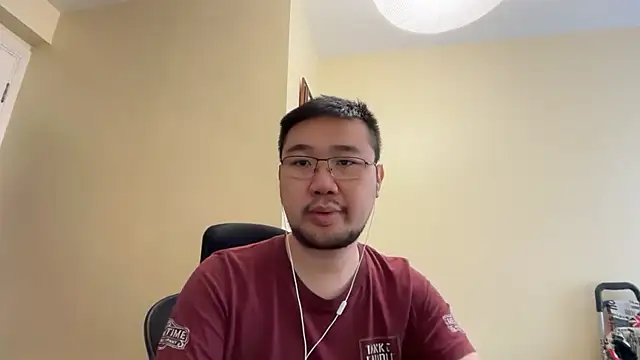 jasonryu2025 online show from May 12, 2026, 10:01 am