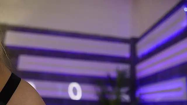 ItsIvyLicious  online show from February 28, 2026, 9:05 pm