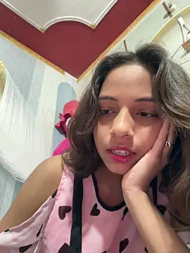 Snapshot of its_anuuu chatting on February 23, 2026, 5:05 am its anuuu online show from February 23, 2026, 5:05 am