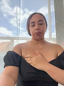 Eyssha online show from March 14, 2026, 4:12 pm