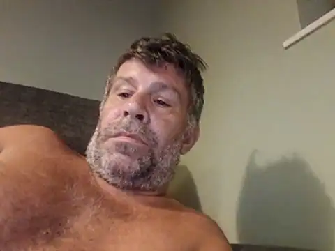 Snapshot of stud2512 chatting on June 28, 2026, 9:21 pm stud2512 online show from June 28, 2026, 9:21 pm